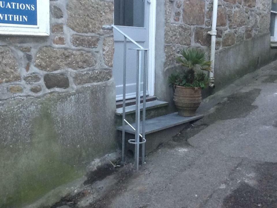 Sunny Corner Apartment Mousehole Luaran gambar